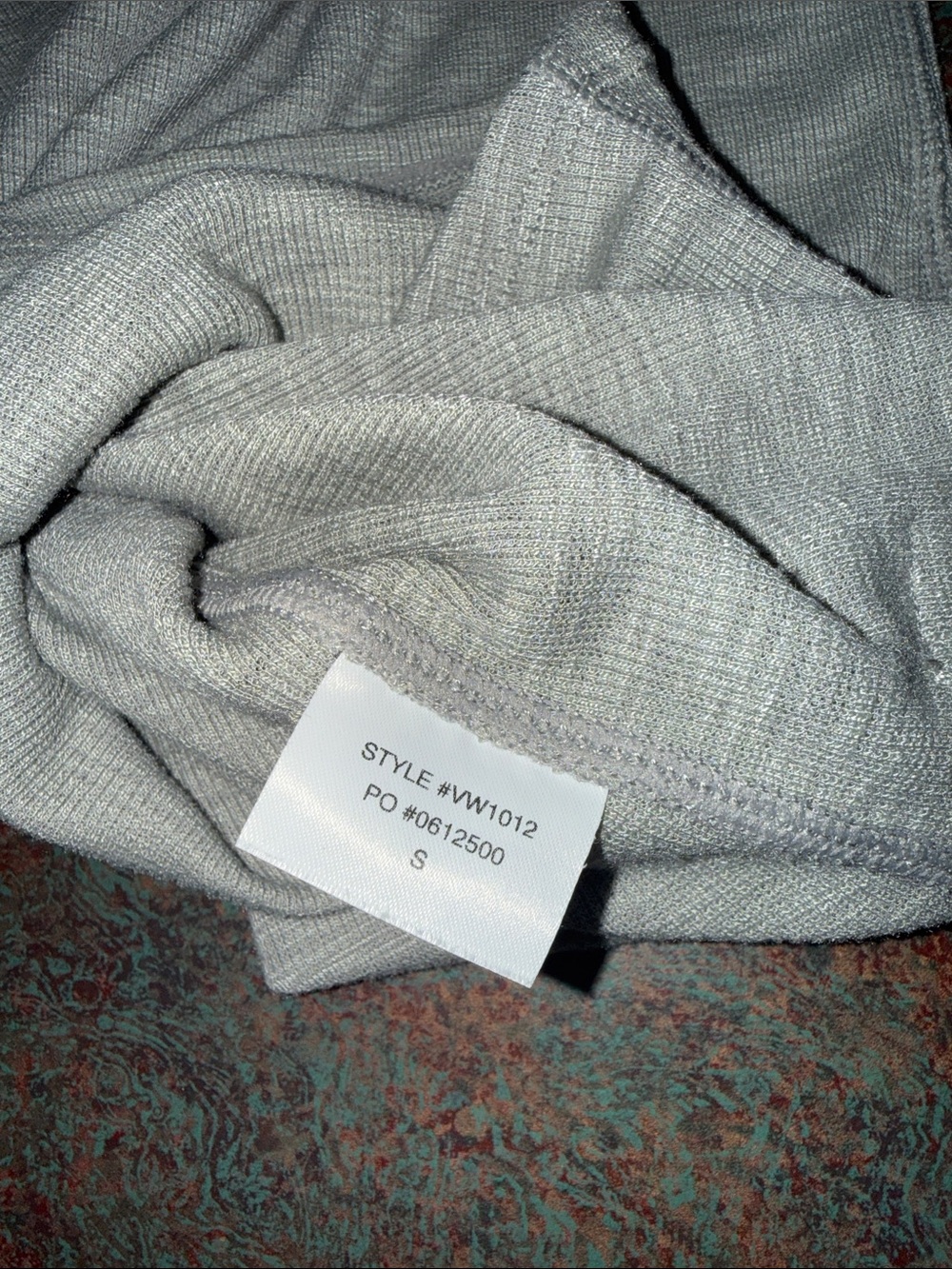 Vuori Light Gray Ribbed Racerback Tank Top - Picture 3 of 3